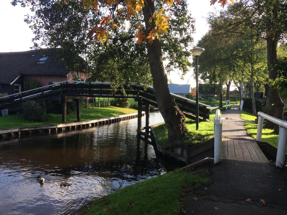 De Aardigeyt Bed and Breakfast Giethoorn Exteriör bild