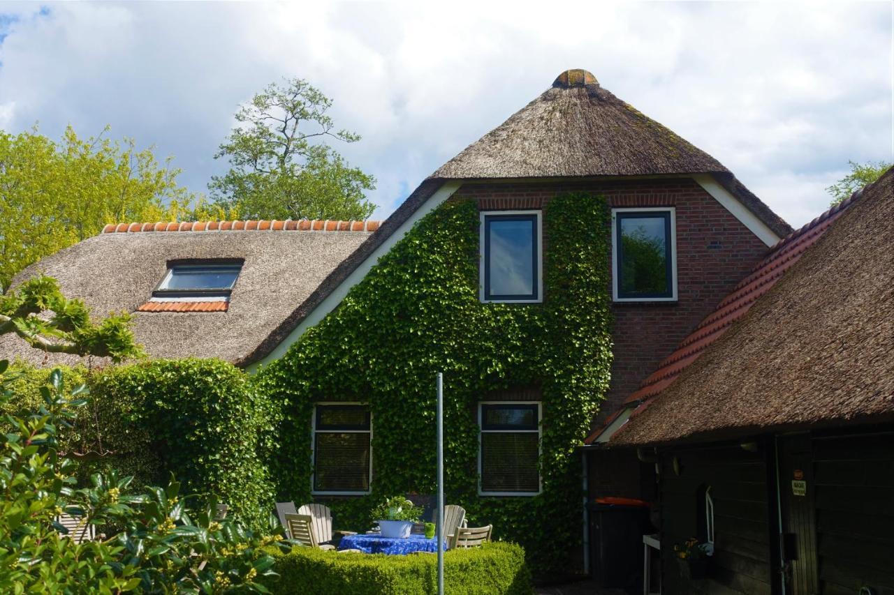 De Aardigeyt Bed and Breakfast Giethoorn Exteriör bild