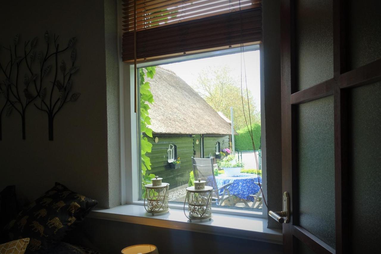 De Aardigeyt Bed and Breakfast Giethoorn Exteriör bild